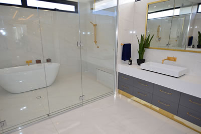 Southern Queensland Waterproofing - Brisbane & Gold Coast - Waterproofed White Bathroom